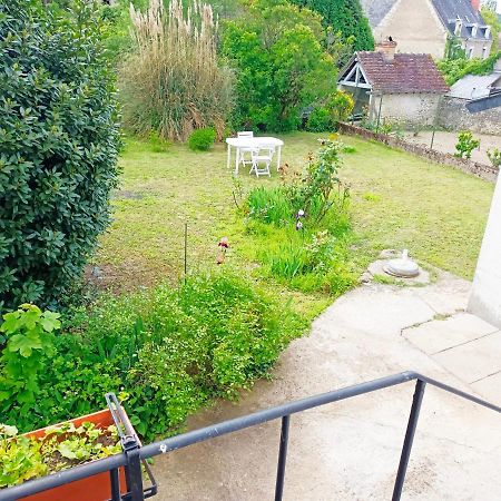 Petite Maison Etape Loire A Velo Ou Compostelle Mosnes Ngoại thất bức ảnh