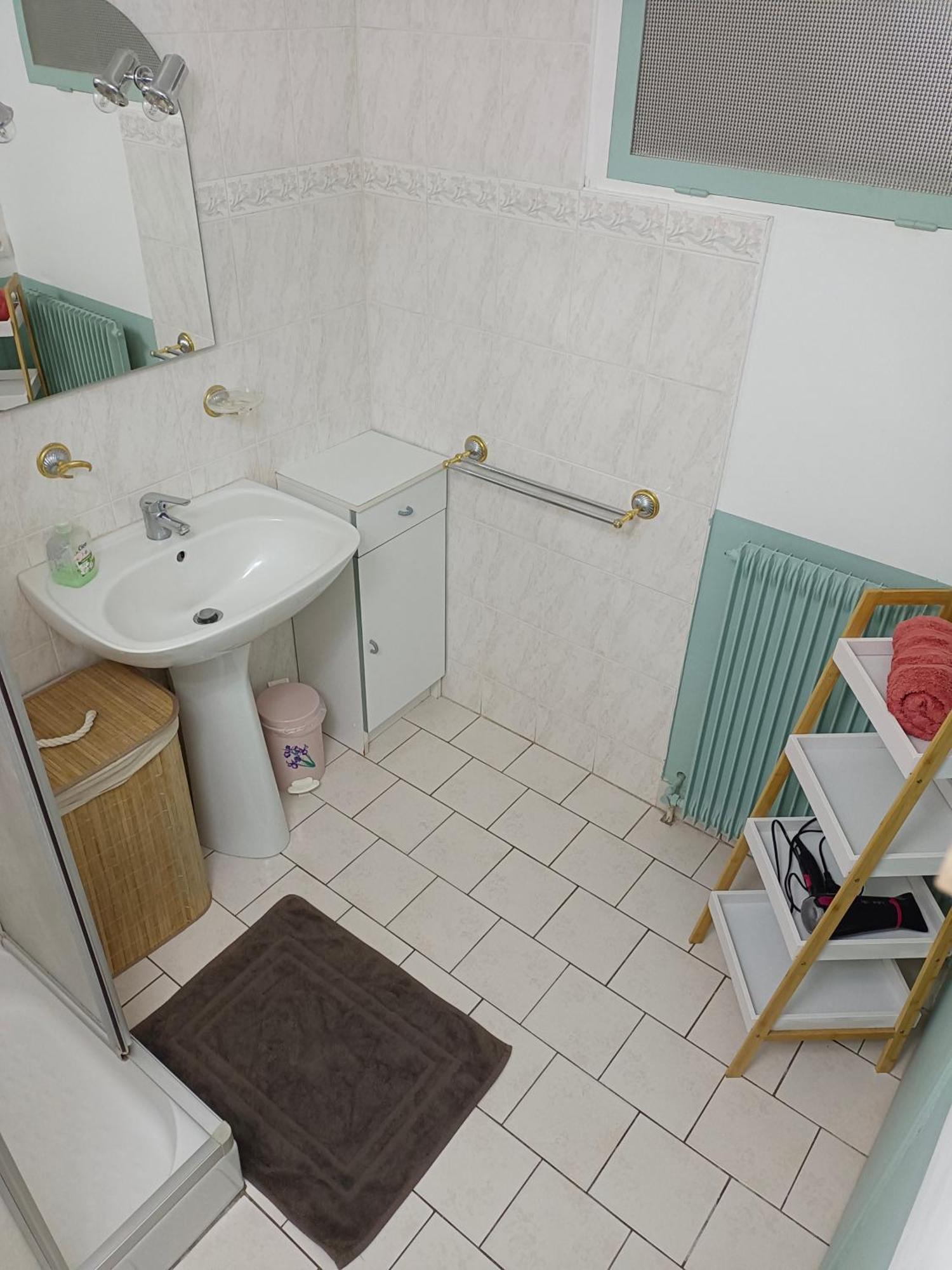 Petite Maison Etape Loire A Velo Ou Compostelle Mosnes Ngoại thất bức ảnh